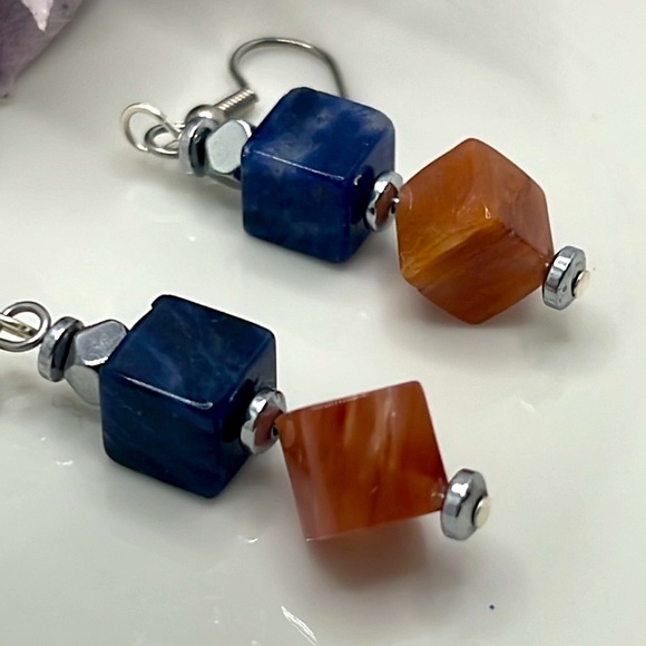 Carnelian, Hematite, & Lapis Earrings. - Picture 2 of 3